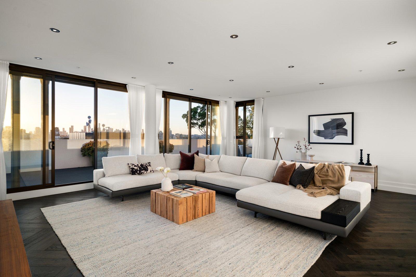 Penthouse, 705 Orrong Road, Toorak, 3142