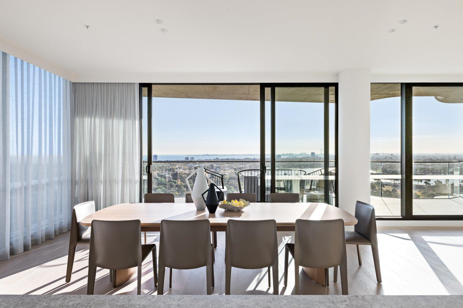 Penthouse, 8 Louise Street, Melbourne, 3004