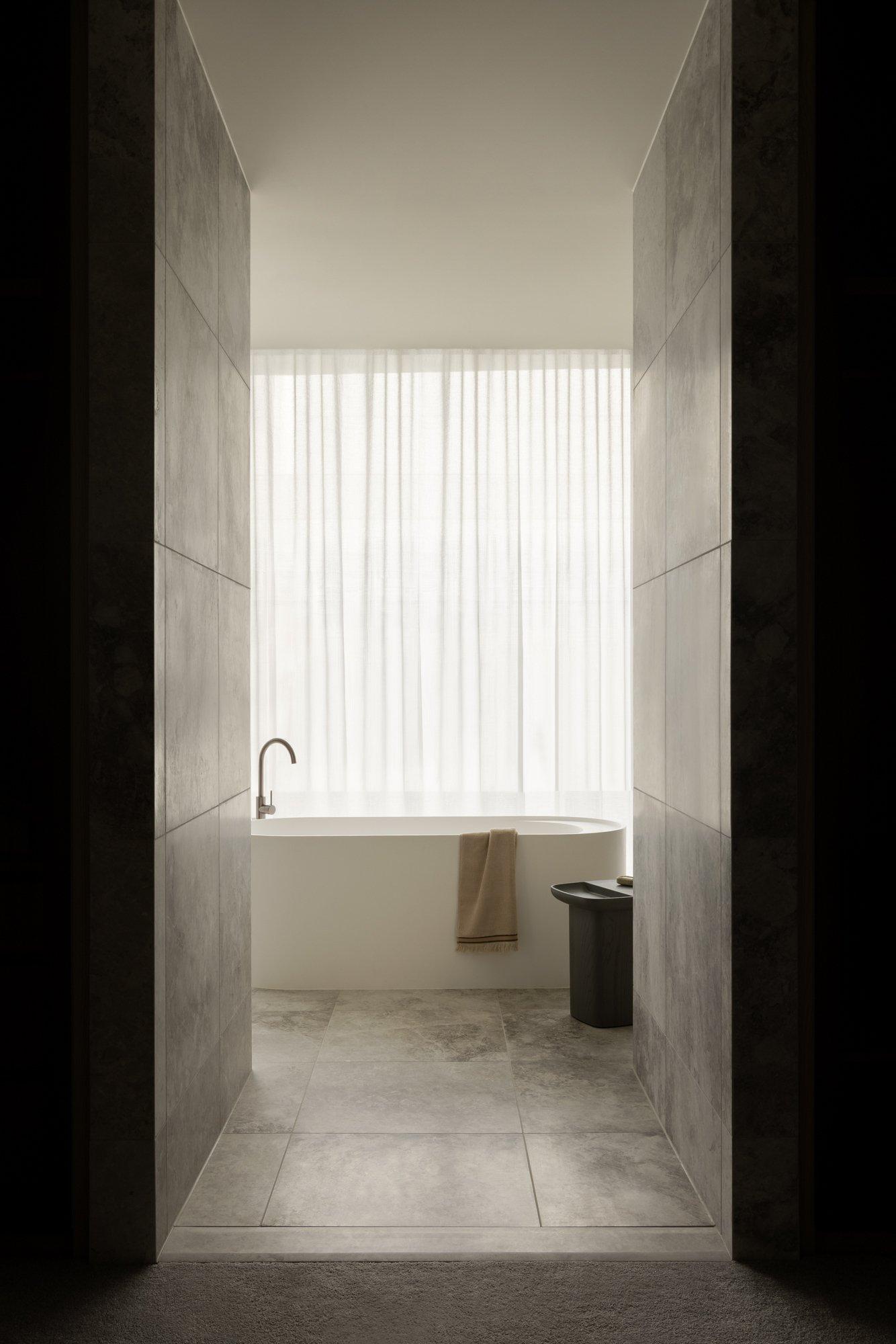 Penthouse, 8 Louise Street, Melbourne, 3004