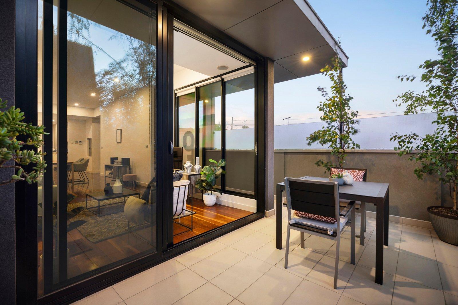 Residence 16, 297 Dorcas Street, South Melbourne, 3205