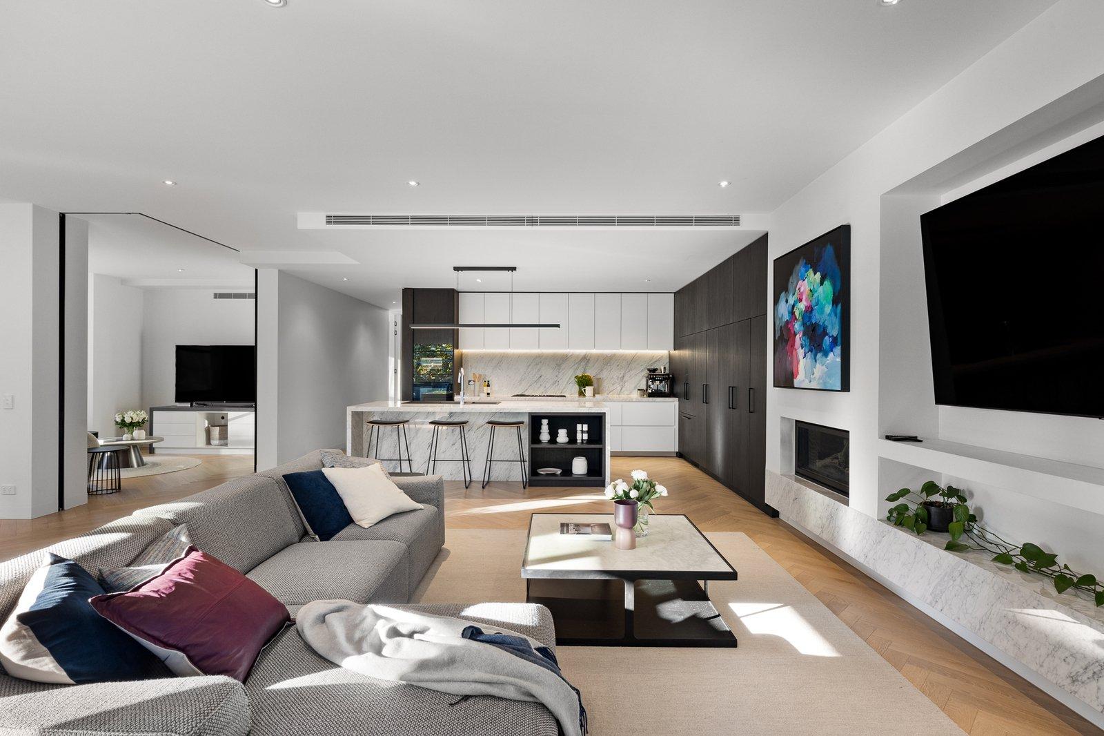 Residence 2/10 Patterson Place, South Melbourne, 3205