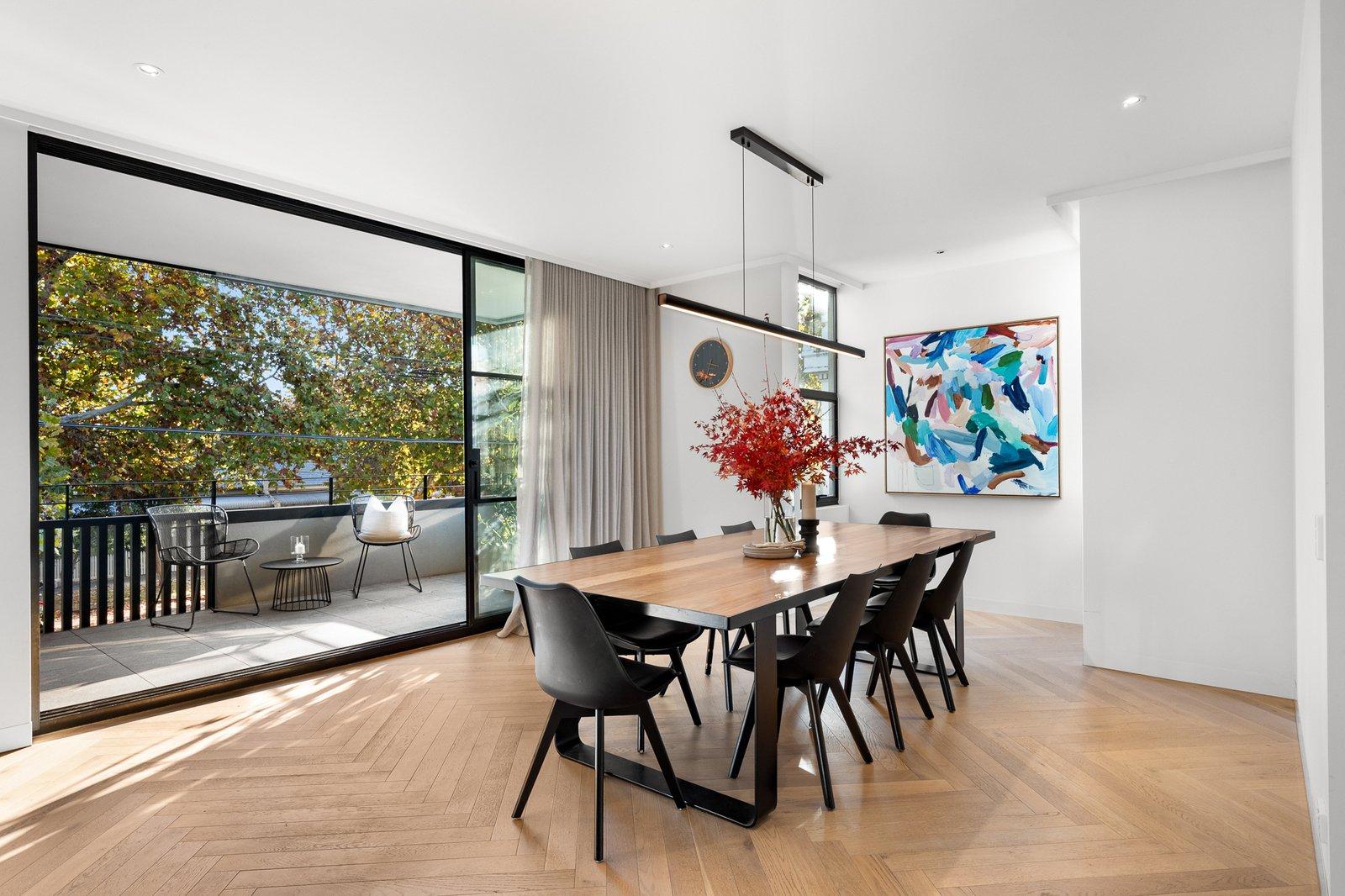 Residence 2/10 Patterson Place, South Melbourne, 3205