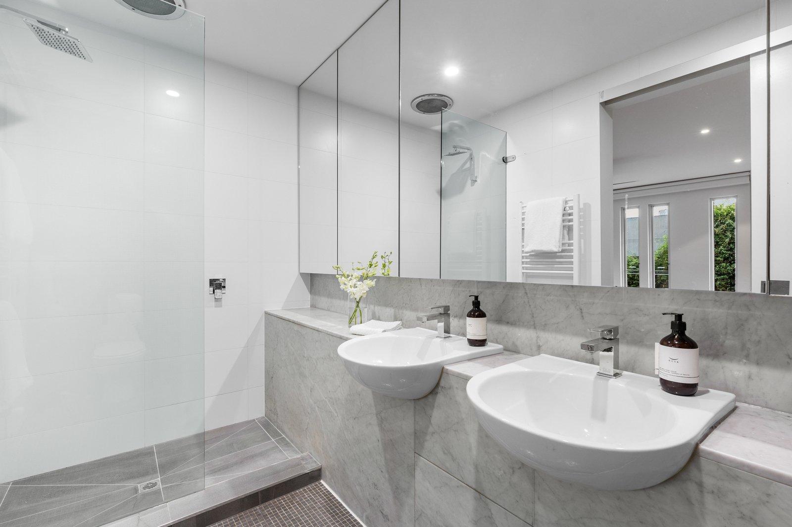 Residence 4/230 Ferrars Street, South Melbourne, 3205