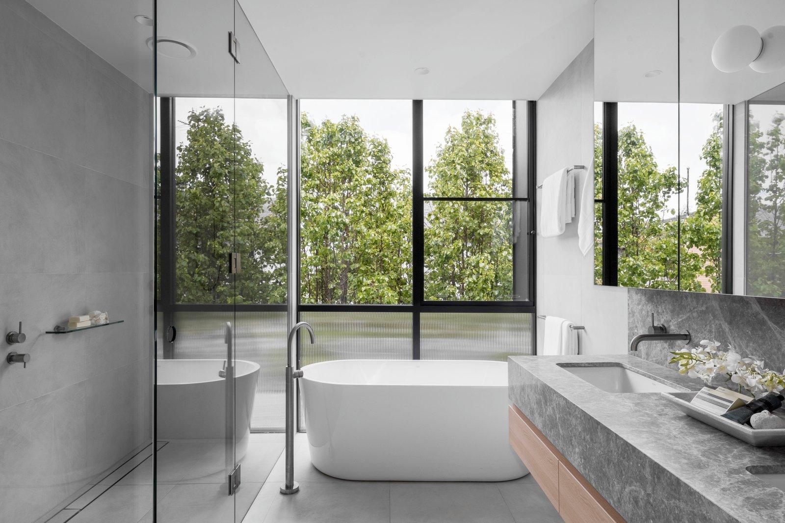 Sub-Penthouse, 10 Devorgilla Avenue, Toorak, 3142